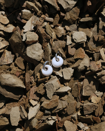 Perla Hoops - Porcelain