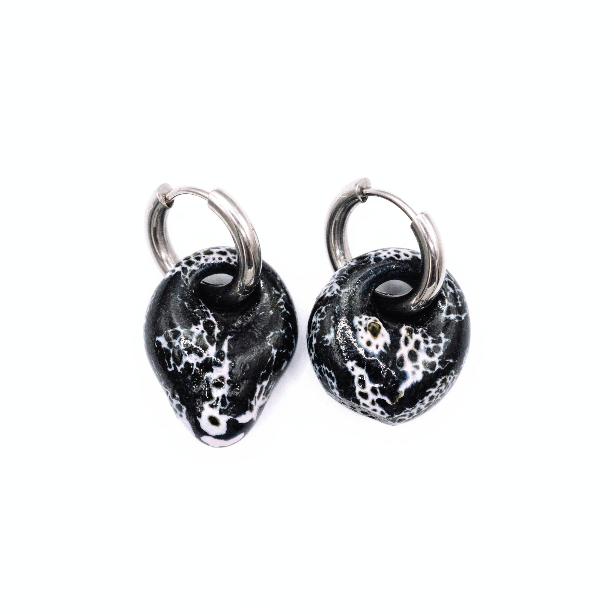 Perla Hoops - Black Snowflake